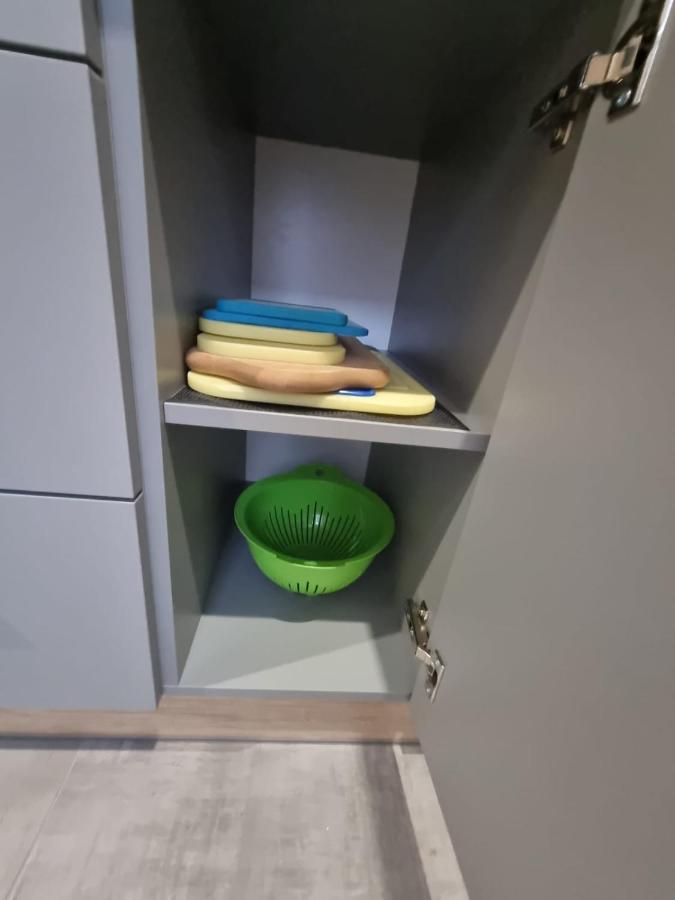 Apartament Lux Lemon Jelenia Gora Ngoại thất bức ảnh