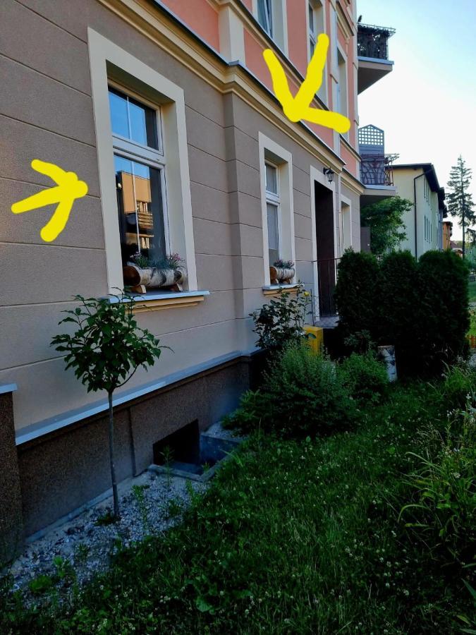 Apartament Lux Lemon Jelenia Gora Ngoại thất bức ảnh