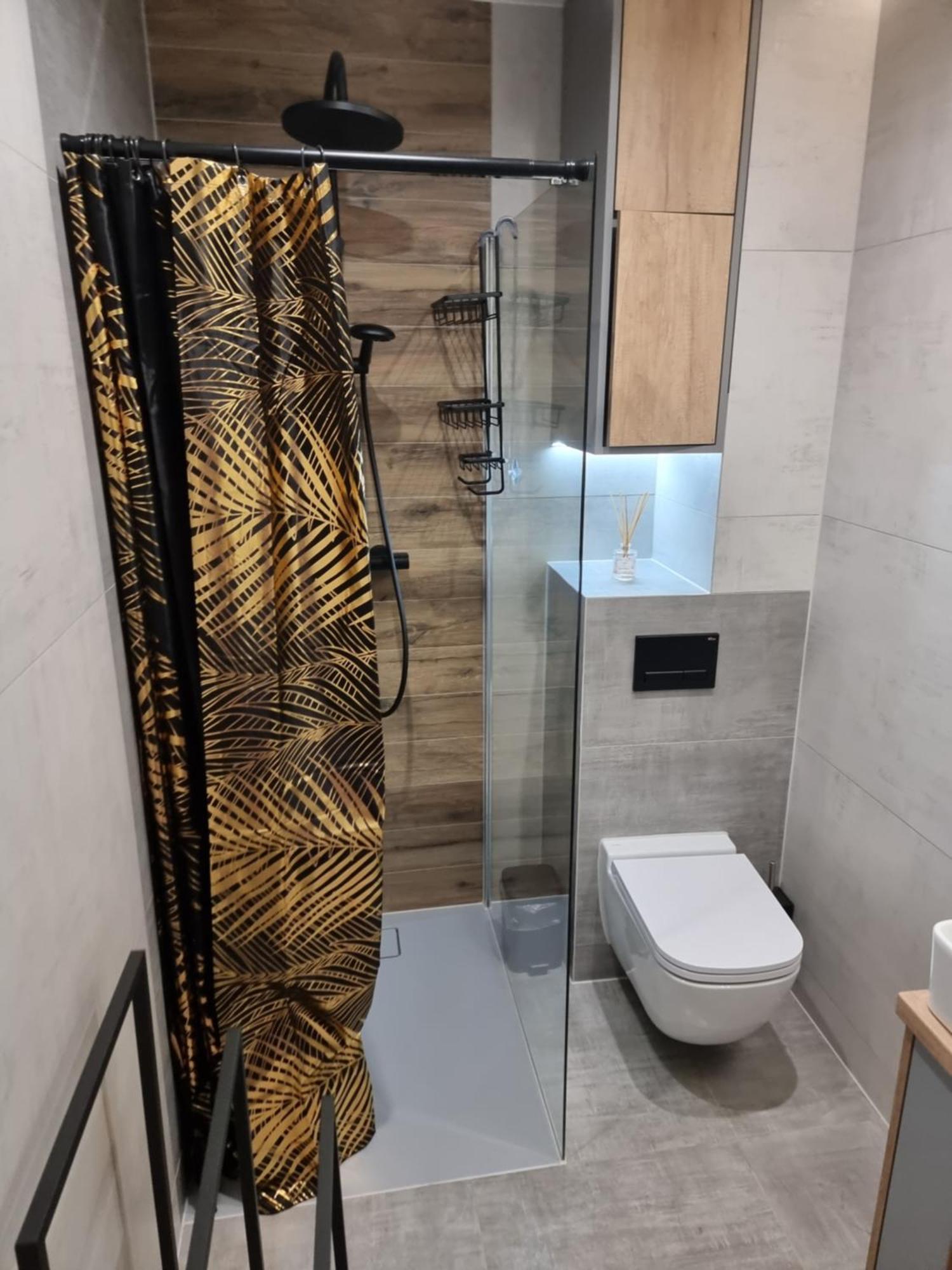 Apartament Lux Lemon Jelenia Gora Ngoại thất bức ảnh