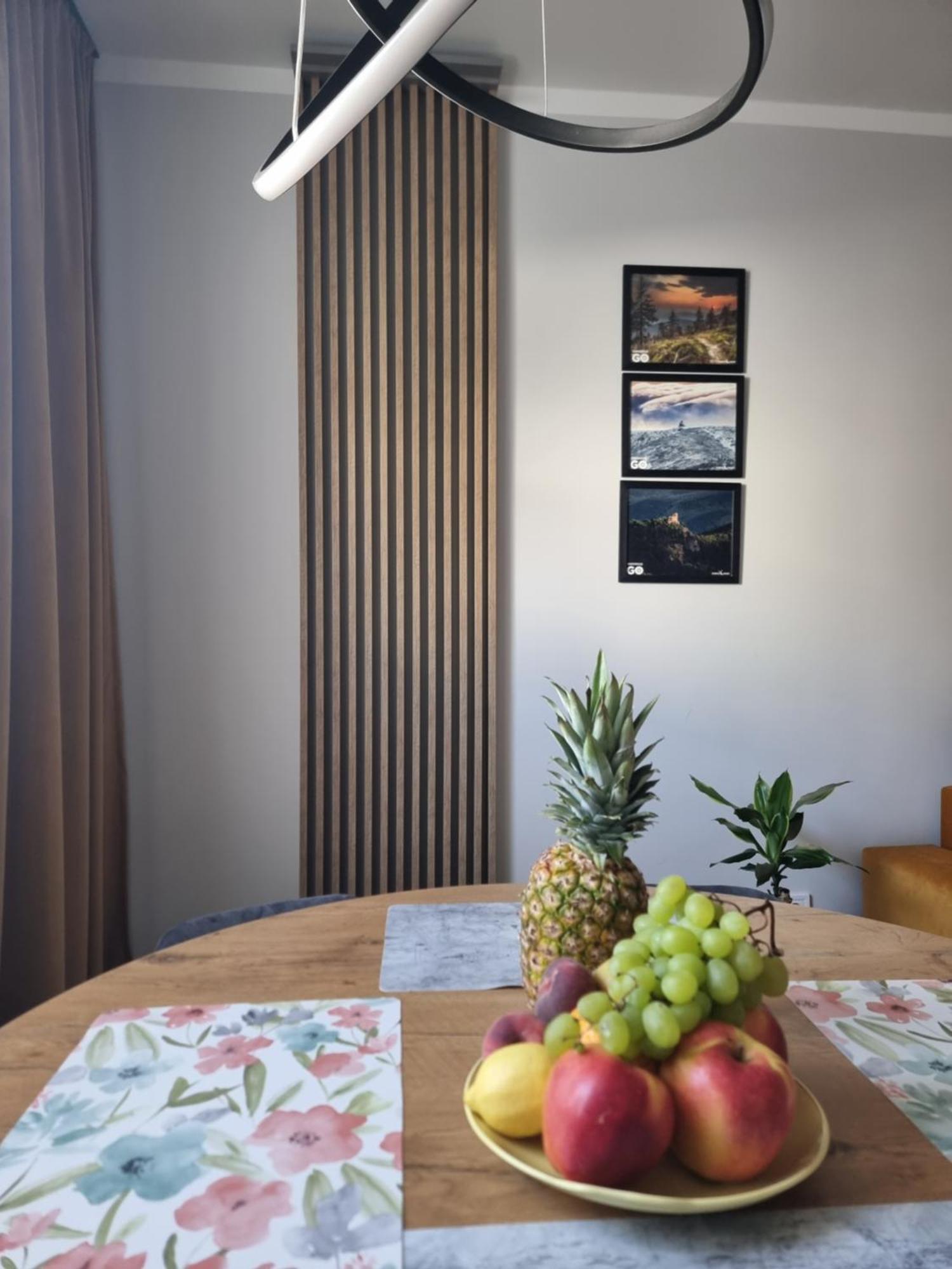 Apartament Lux Lemon Jelenia Gora Ngoại thất bức ảnh